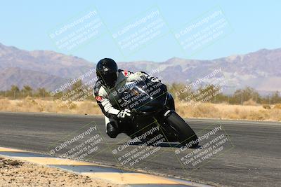 media/Feb-13-2022-SoCal Trackdays (Sun) [[c9210d39ca]]/Turn 7 Inside (1040am)/